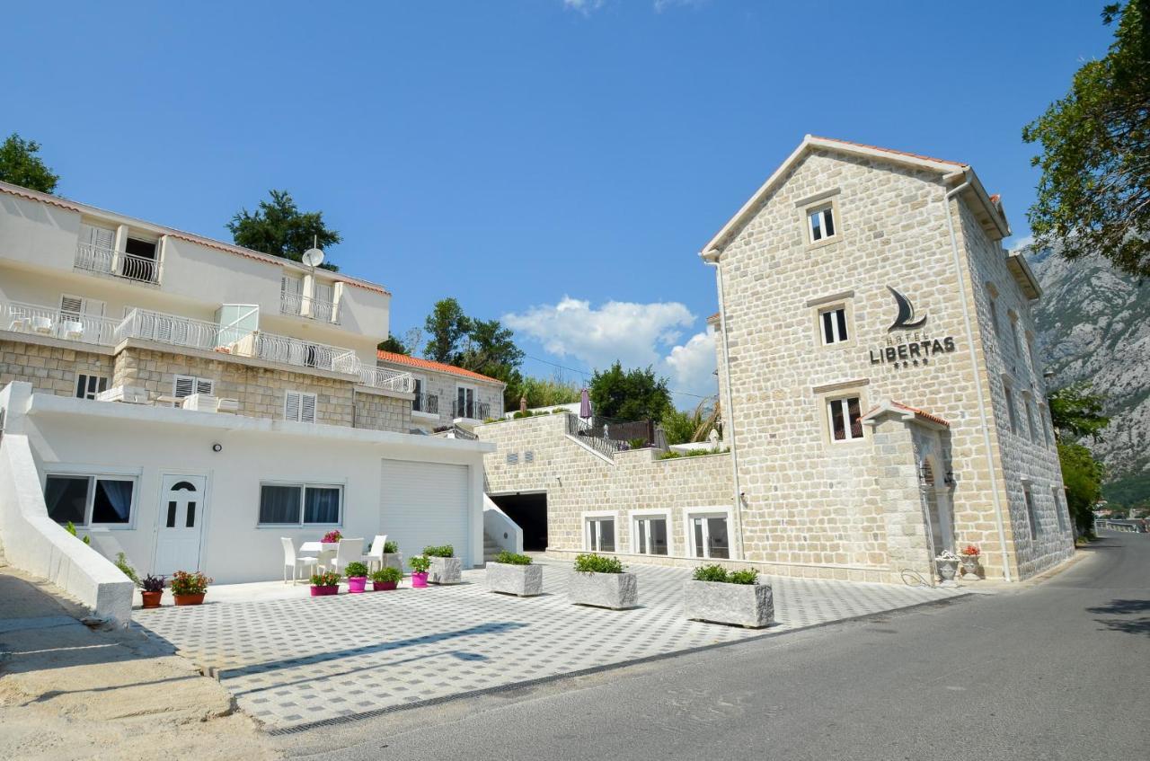 Seafront Apartment Vujovic Prčanj エクステリア 写真