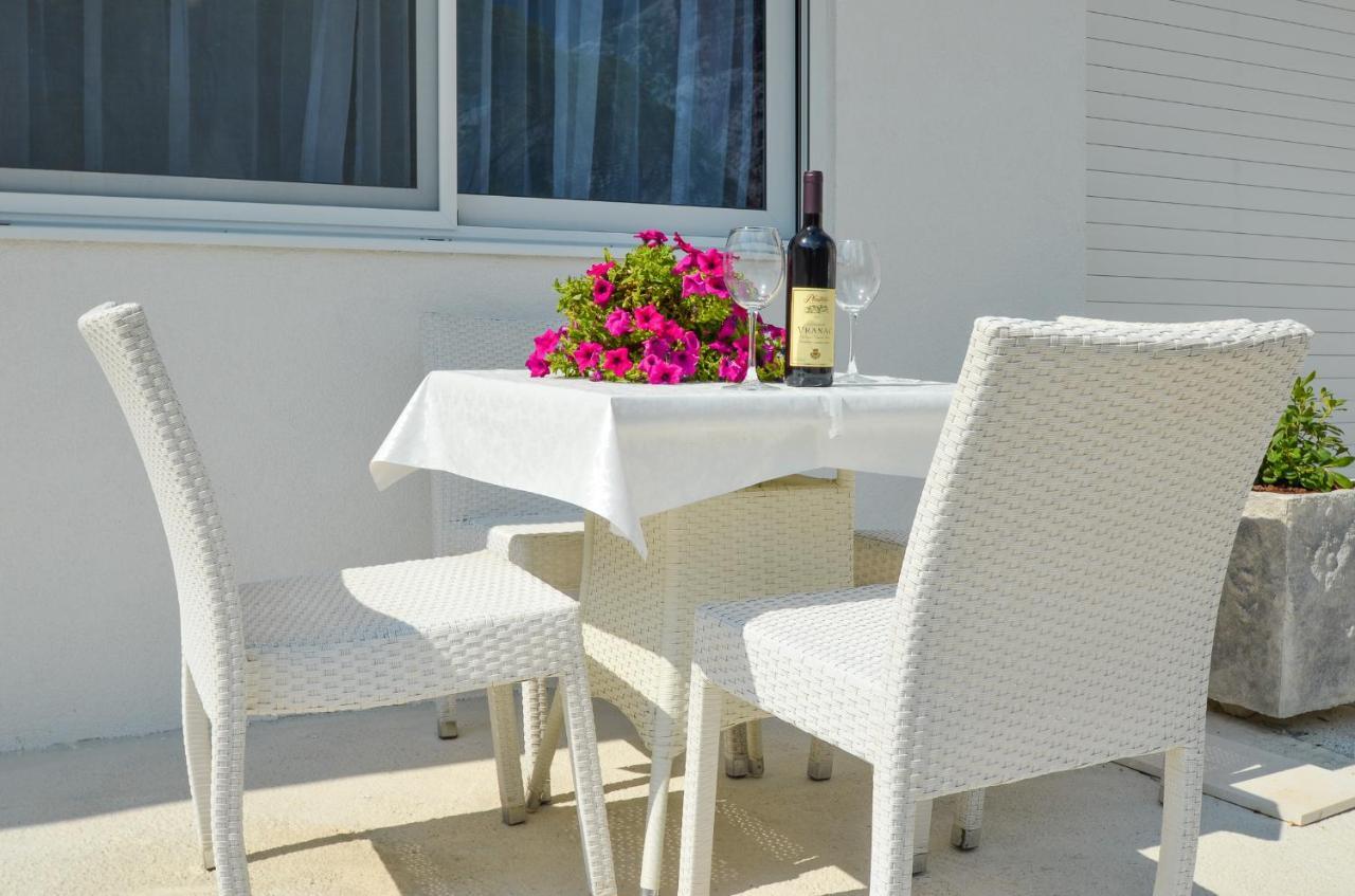 Seafront Apartment Vujovic Prčanj エクステリア 写真