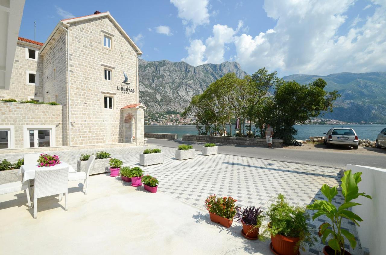 Seafront Apartment Vujovic Prčanj エクステリア 写真