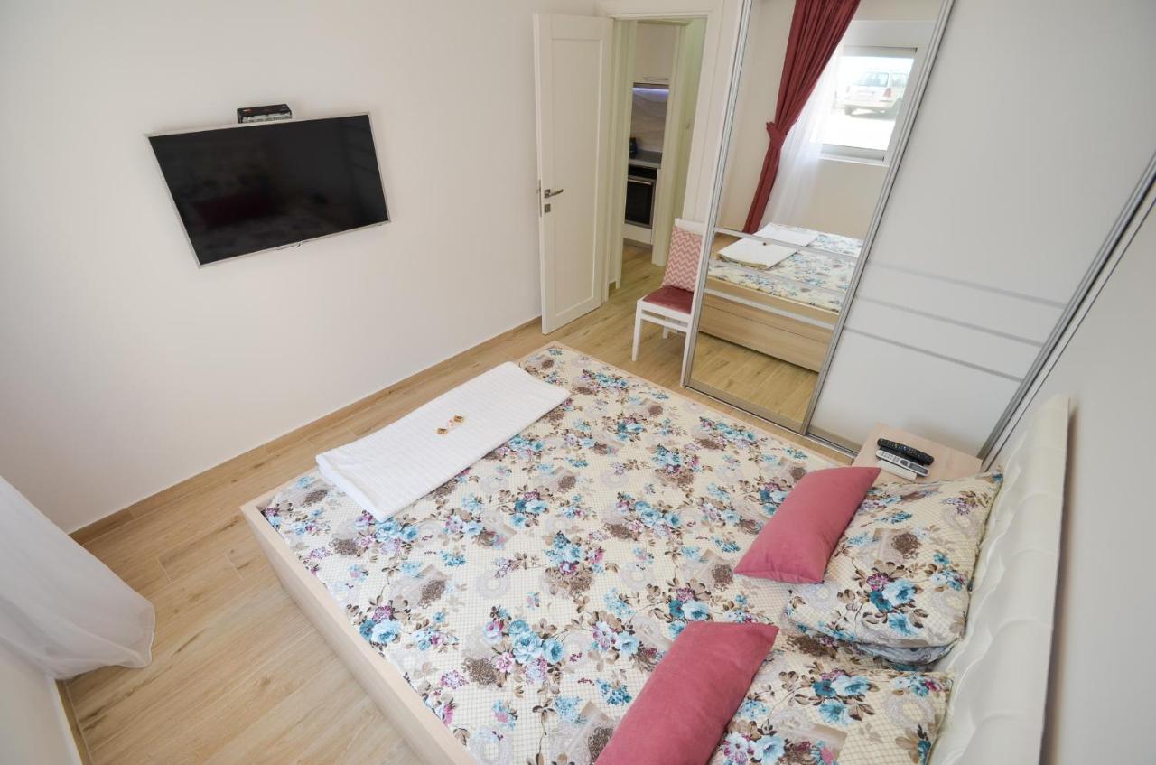 Seafront Apartment Vujovic Prčanj エクステリア 写真